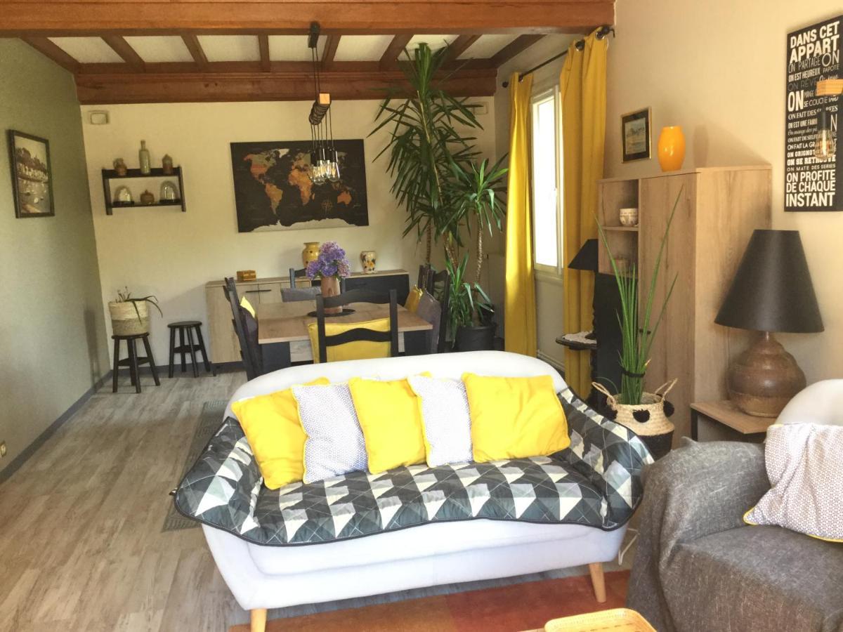 Coup De Coeur Assure ! Calm Comme A La Maison ! Maison Spacieuse Avec Grande Terrasse Pour 2 A 5 Personnes Proximite Et Avec Wifi Et Parking Gratuits * Granville