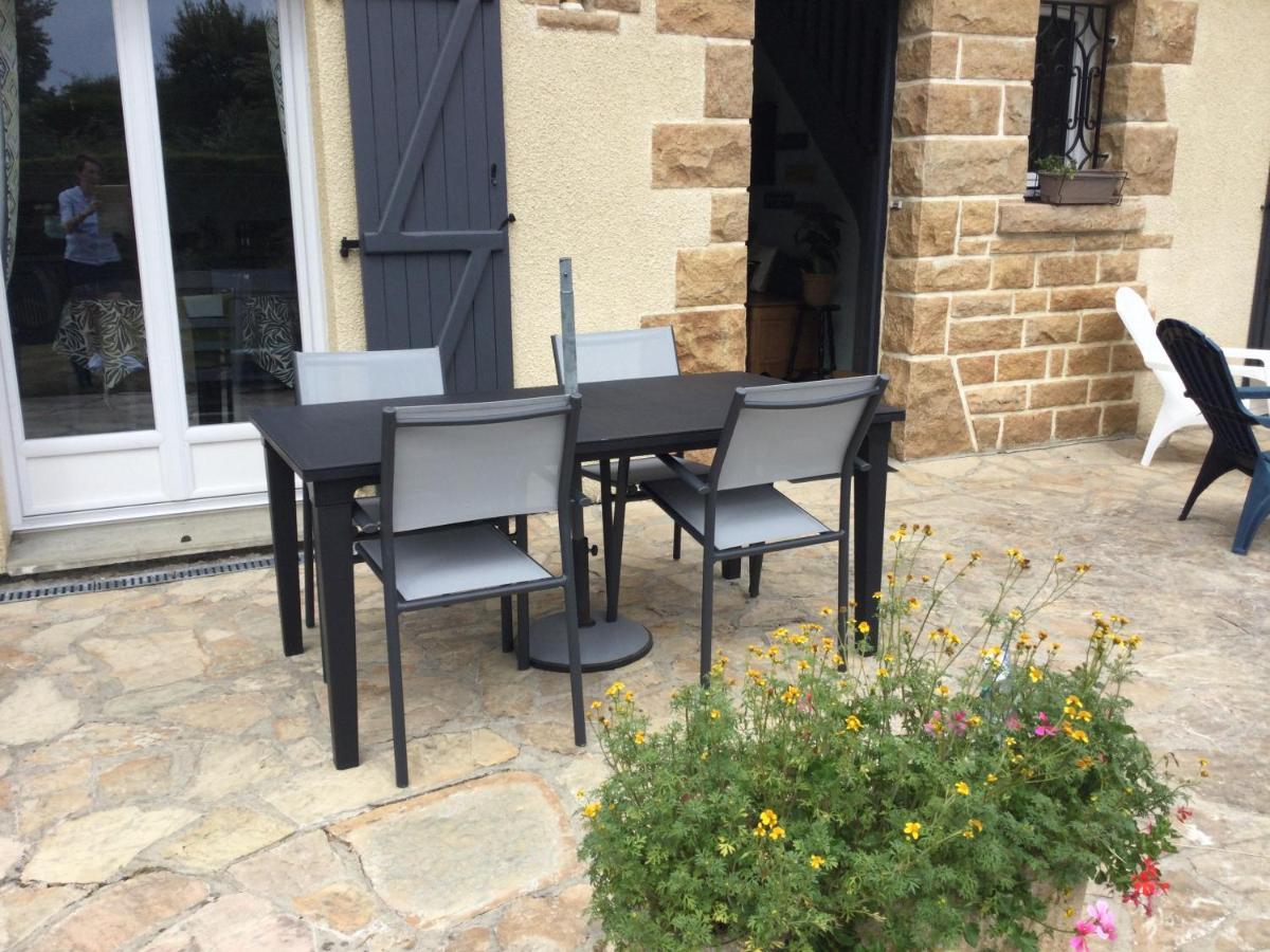 Ferienhaus Coup De Coeur Assure ! Calm Comme A La Maison ! Maison Spacieuse Avec Grande Terrasse Pour 2 A 5 Personnes Proximite Et Avec Wifi Et Parking Gratuits Granville