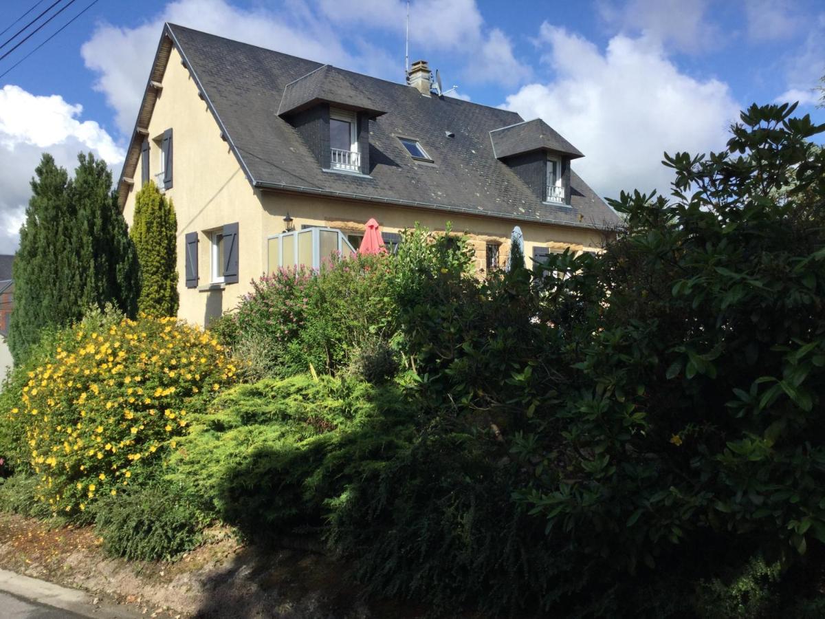 Coup De Cœur Assuré ! Calm Comme à La Maison ! Maison Spacieuse Avec Grande Terrasse Pour 2 à 5 Personnes Proximité Et Avec Wifi Et Parking Gratuits